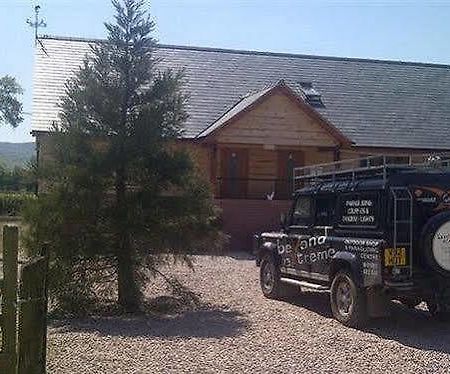 Big Bear Lodge Melverley Exterior photo